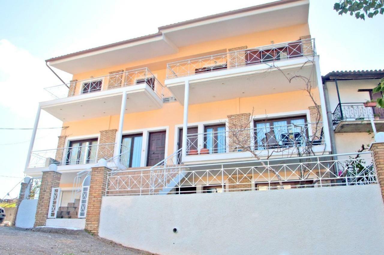 Dorothea'S Villa Platanos  Exteriér fotografie